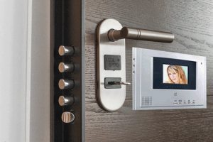 Things to Consider when Looking for Security Solutions for Doors